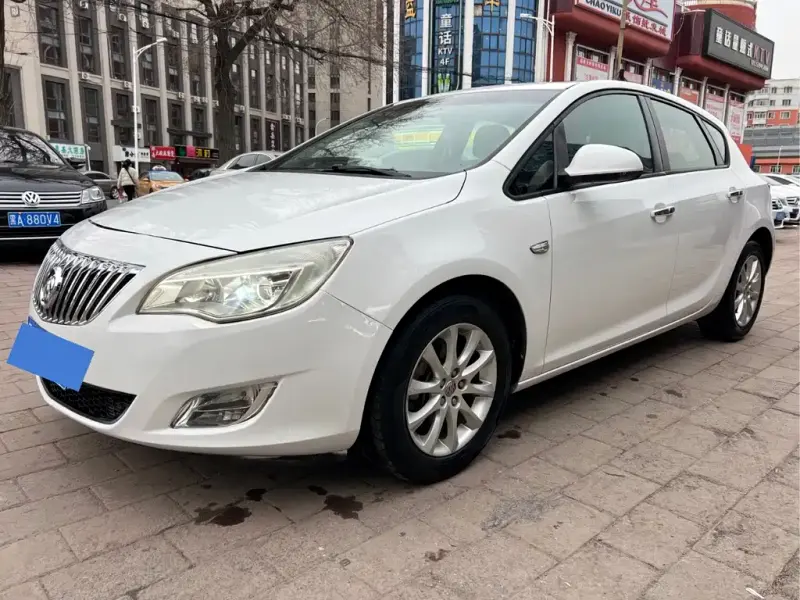 Buick Excelle, 2016
