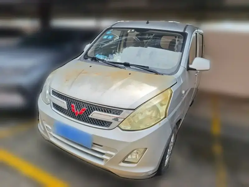 Wuling Rongguang V, 2018