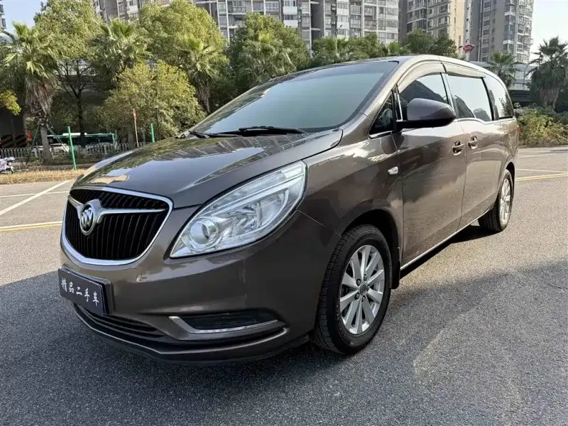Buick GL8, 2018