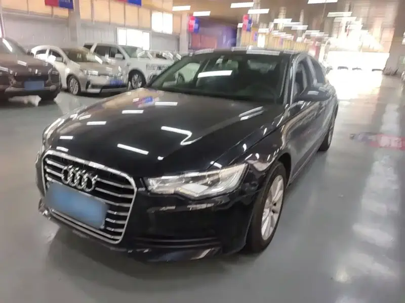 Audi A6L, 2015