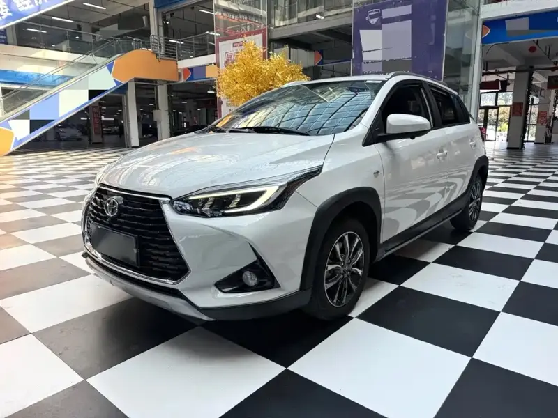 Toyota Yaris L, 2022