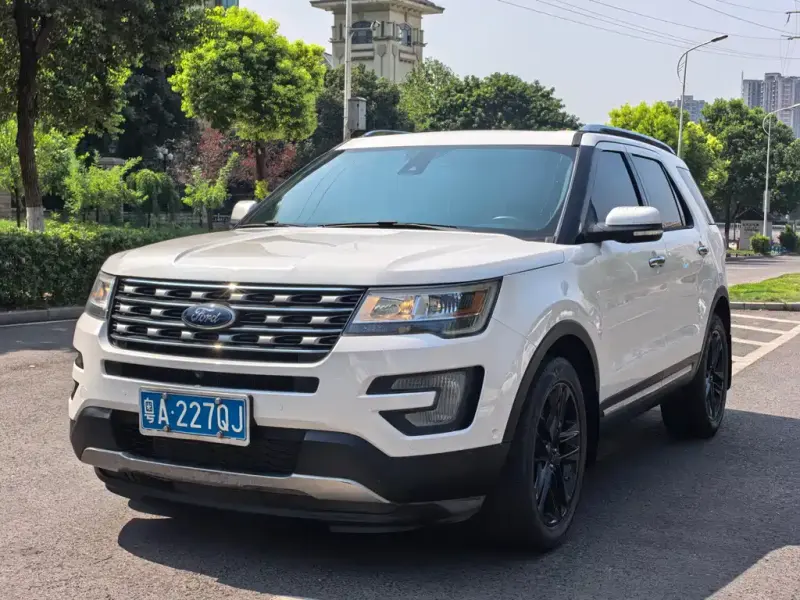 Ford Explorer (Import), 2018