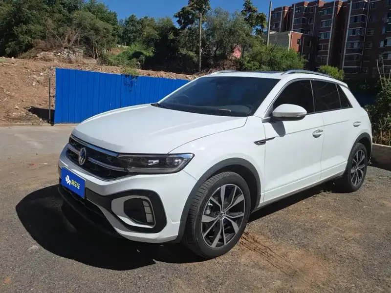 Volkswagen T-Roc, 2023