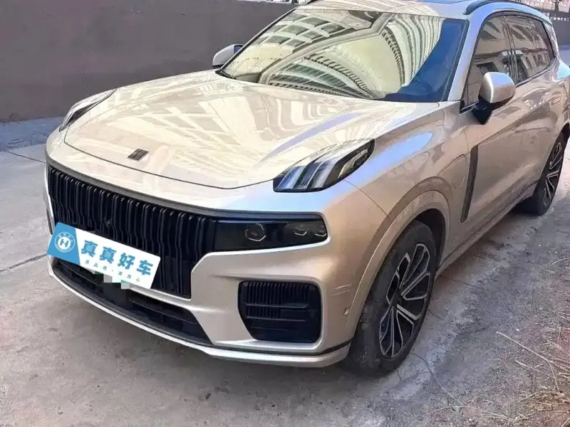 Lynk & Co 09 EM-P, 2022