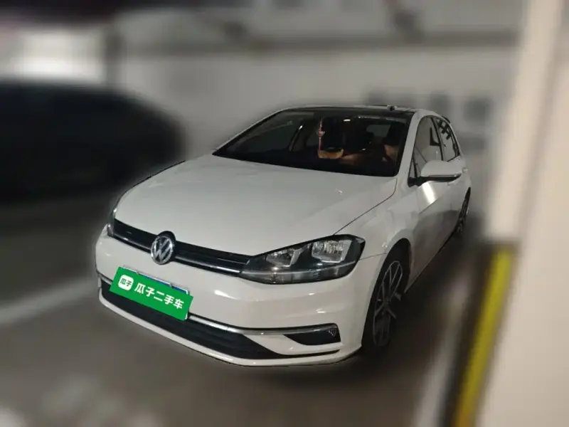 Volkswagen Golf Volkswagen Golf 2020 Beloved Edition 280TSI DSG Comfort Type, 2020 — фото 1