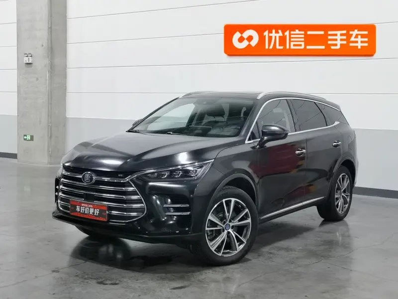 BYD Tang DM DM 2.0T 4WD Smart Connected Version 7 Seater CN5, 2018 — фото 1