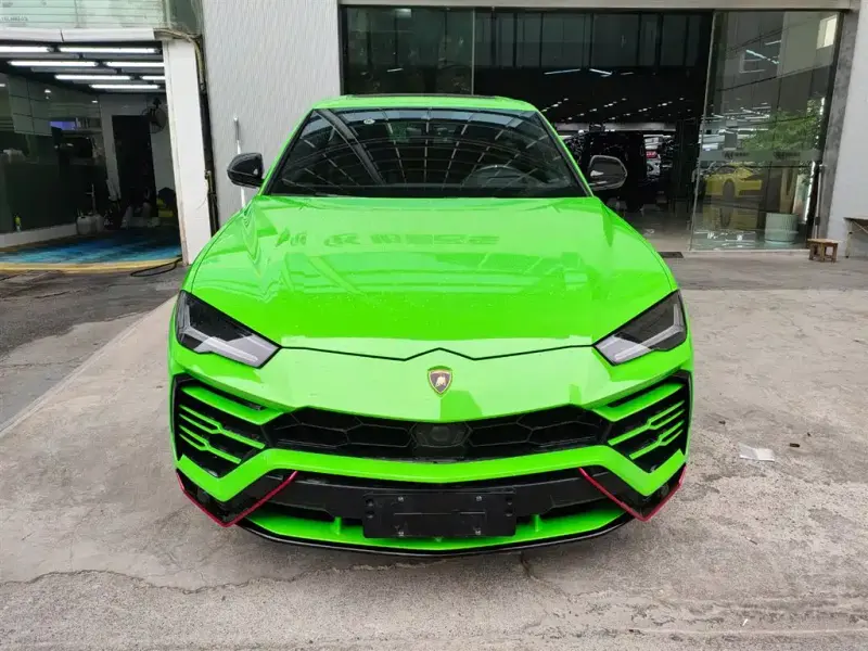 Lamborghini Urus, 2021
