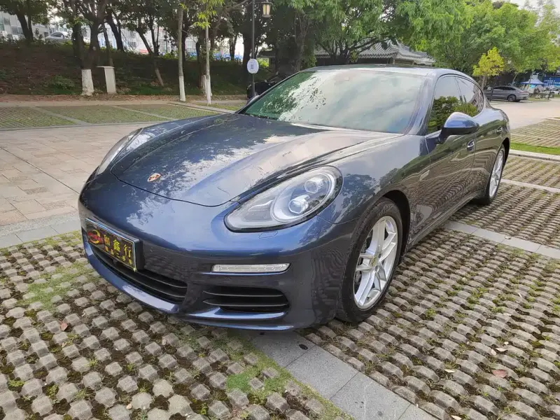 Porsche Panamera, 2014