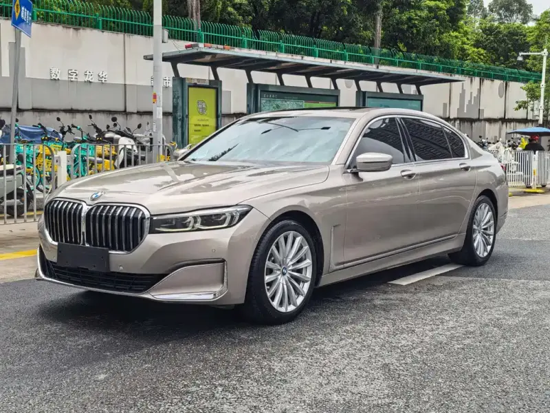 BMW 7 Series, 2021
