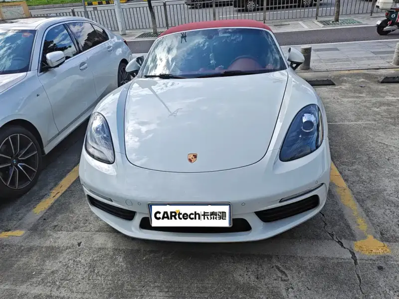 Porsche 718 Porsche 718 2018 Boxster 2.0T, 2020 — фото 1