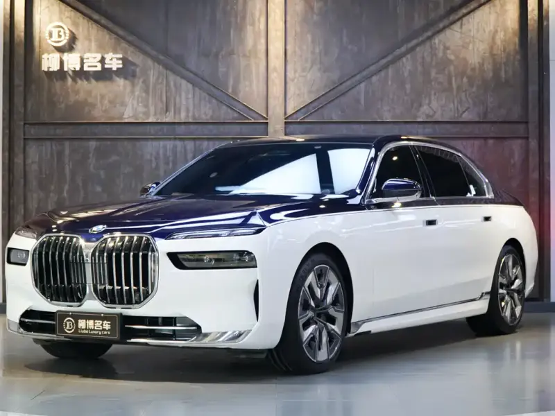 BMW 7 Series, 2023