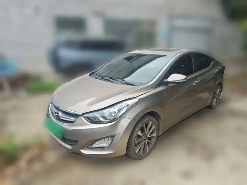 Hyundai Elantra Langdong, 2015