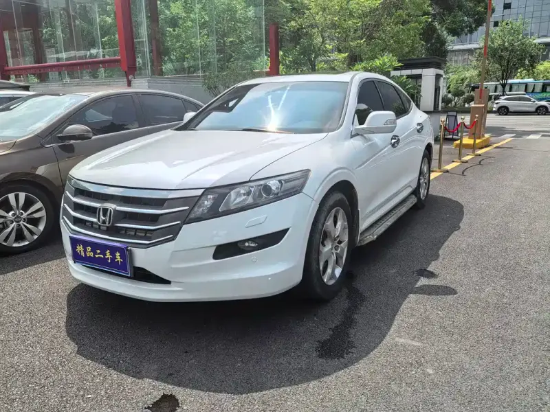 Honda Crosstour, 2013