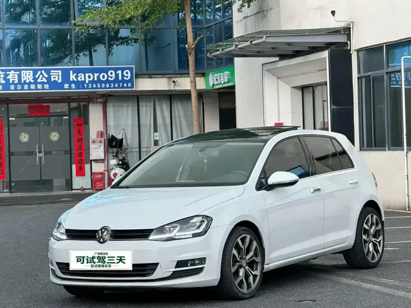 Volkswagen Golf, 2014
