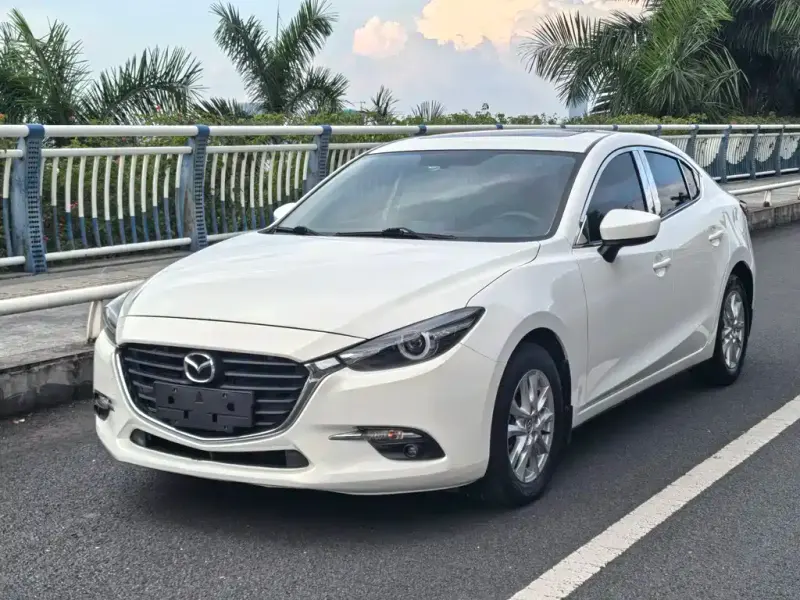 Mazda 3 Axela, 2017
