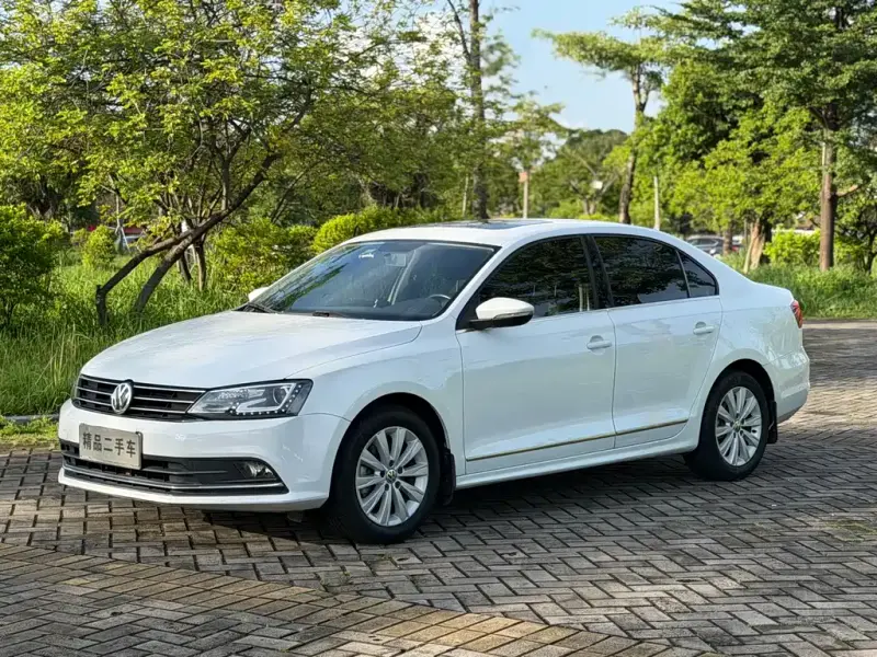 Volkswagen Sagitar, 2016