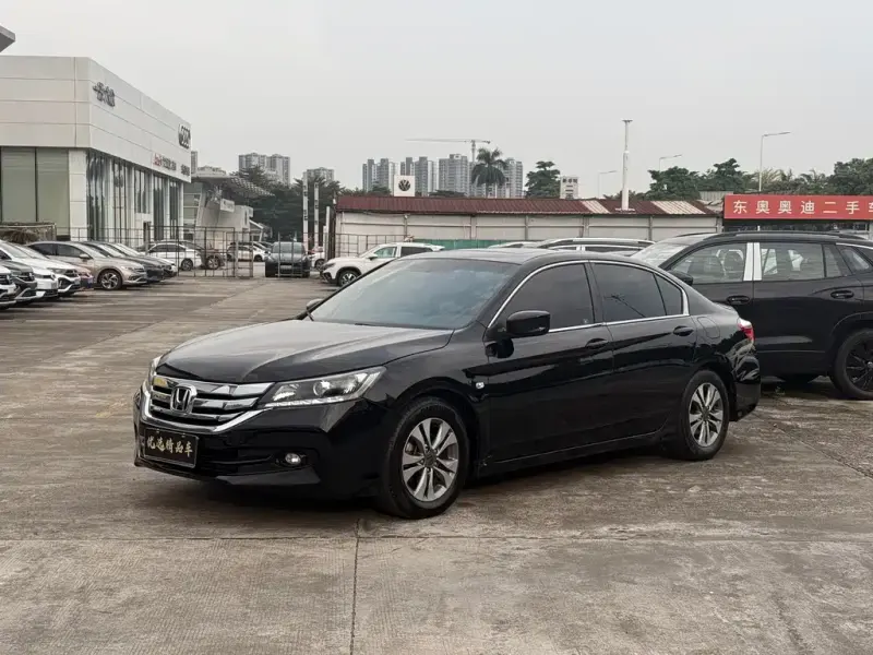 Honda Accord, 2016