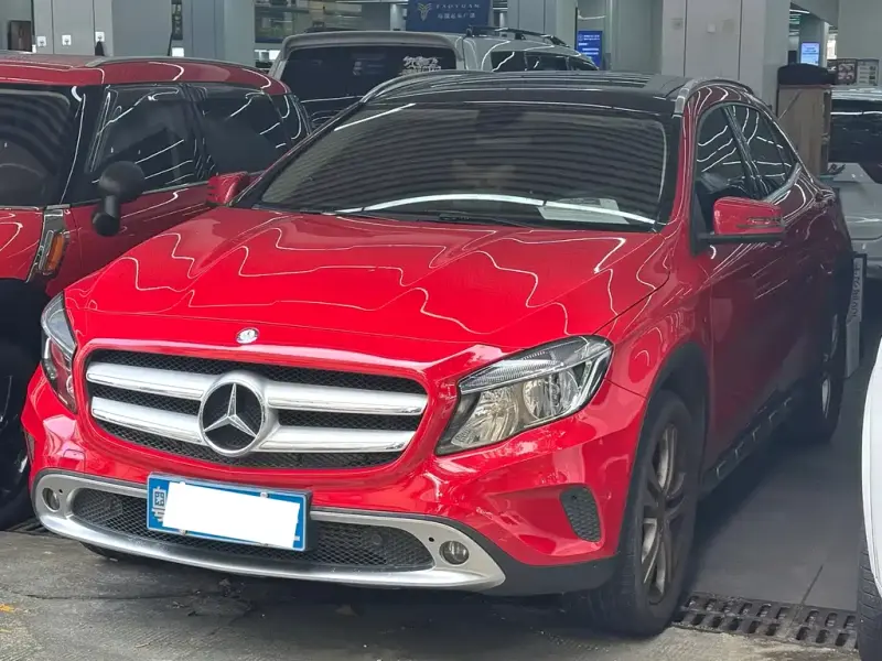 Mercedes-Benz GLA, 2016