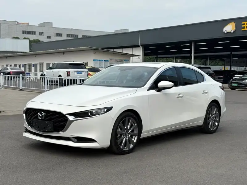 Mazda 3 Axela, 2020