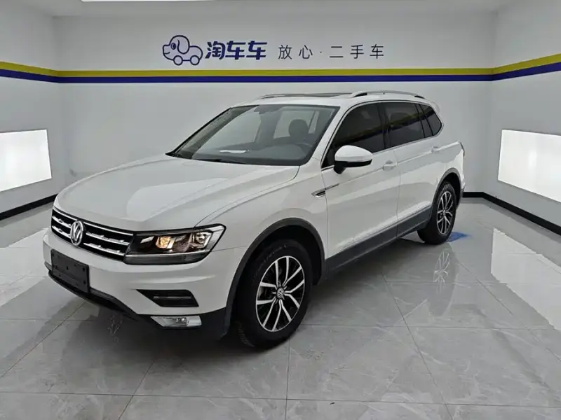 Volkswagen Tiguan L, 2017