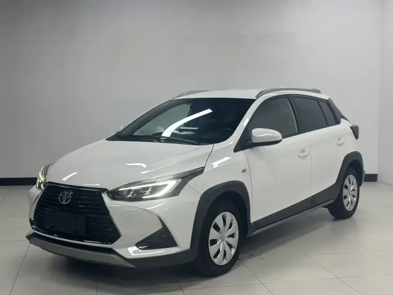 Toyota Yaris L, 2023
