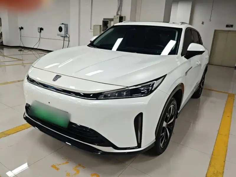 Roewe D5X DMH, 2024