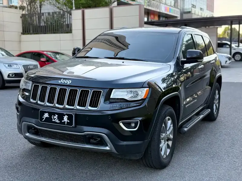 Jeep Grand Cherokee (Import), 2016