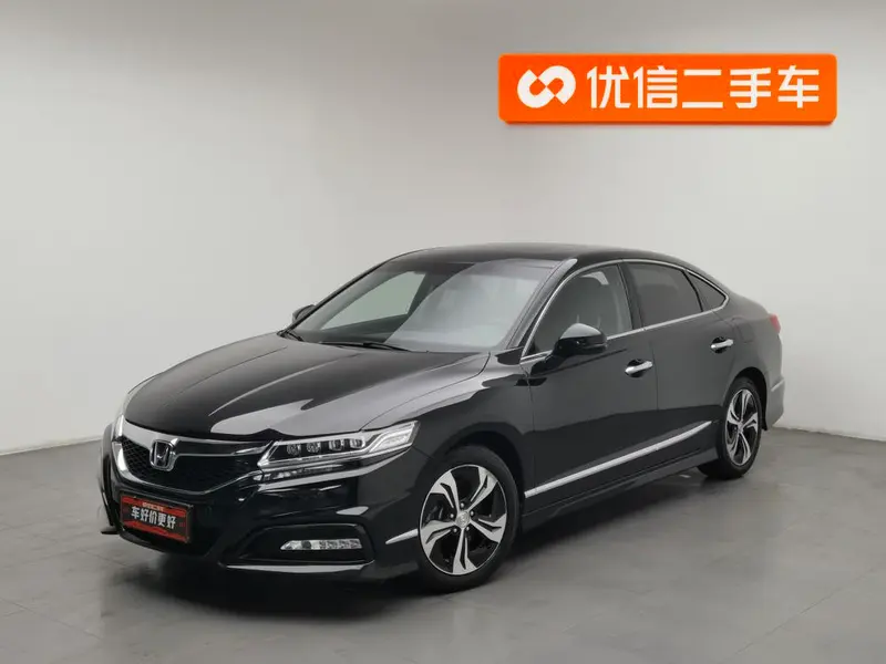 Honda Spirior 2.4L Luxury Edition, 2017 — фото 1