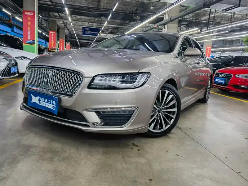 Lincoln MKZ, 2019