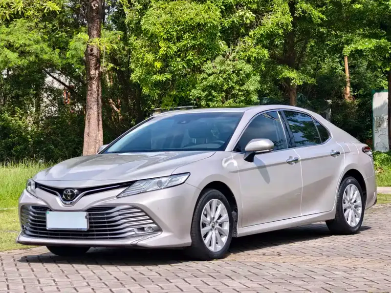 Toyota Camry, 2019