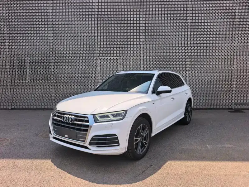 Audi Q5L, 2018