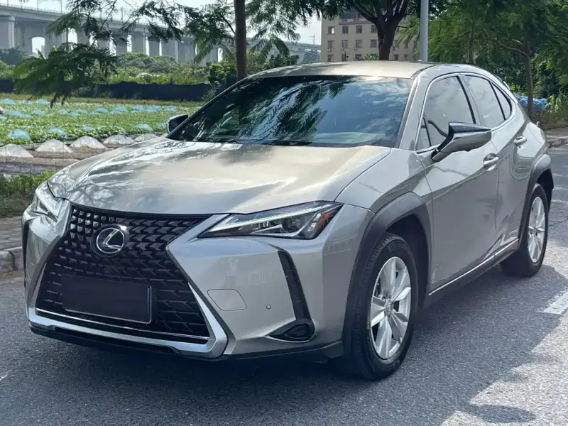 Lexus UX, 2022