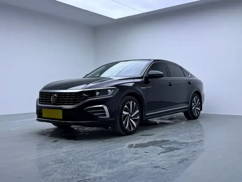 Volkswagen Passat, 2025