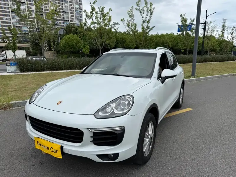 Porsche Cayenne, 2015