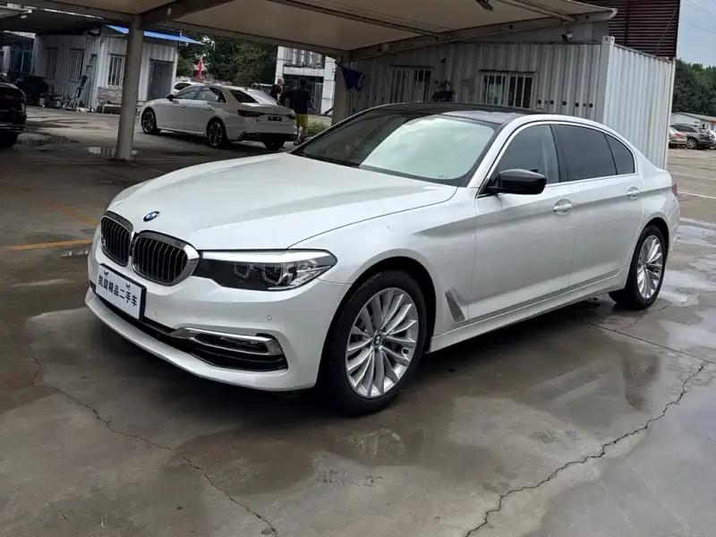 BMW 5 Series, 2019