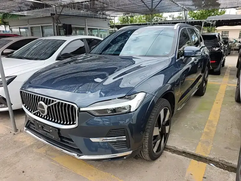 Volvo XC60 PHEV, 2024
