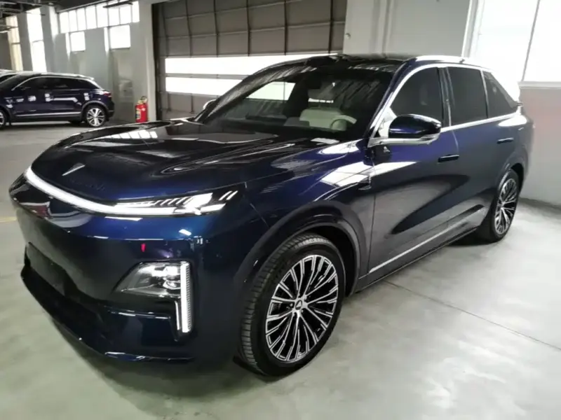 Deepal S09, 2025