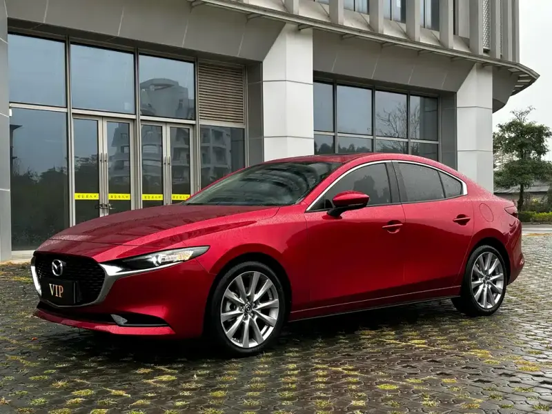 Mazda 3 Axela, 2021