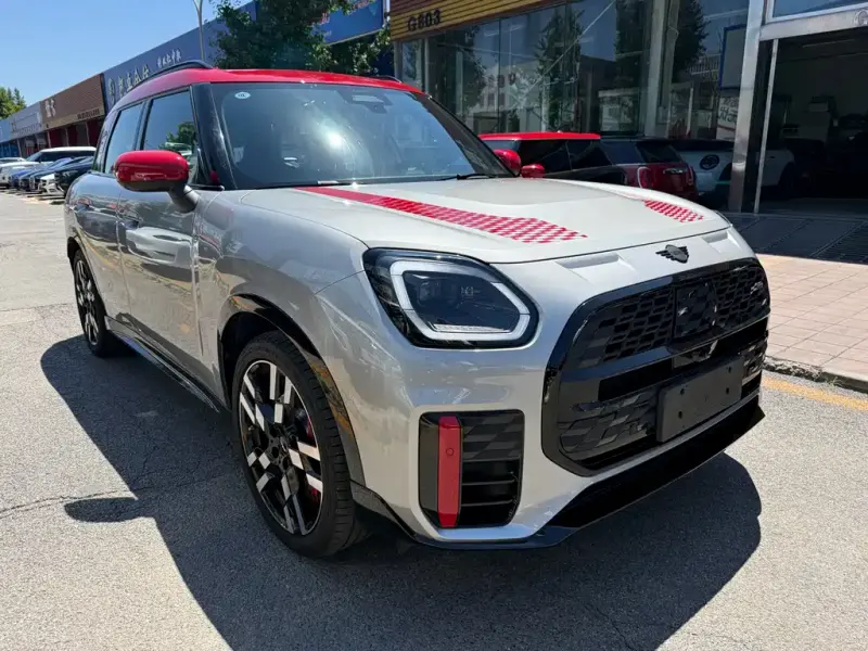 MINI JCW Countryman, 2025
