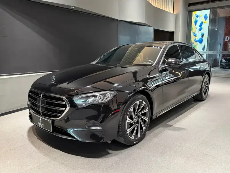 Mercedes-Benz E-Class, 2024