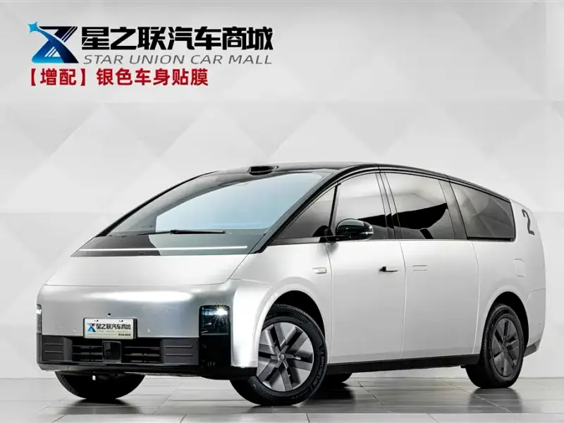Li Auto Li MEGA, 2025