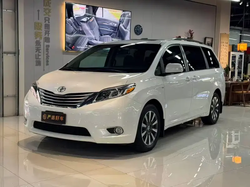 Toyota Sienna, 2017
