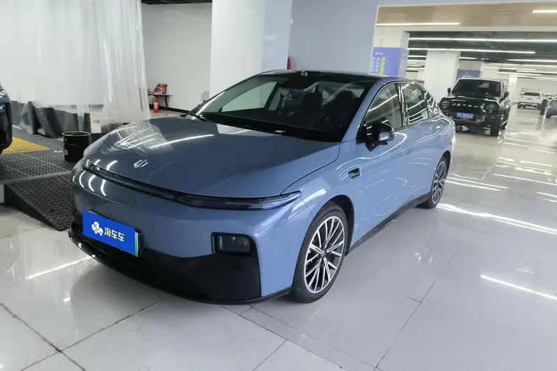 Leapmotor B01, 2025