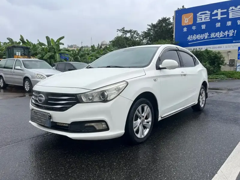 GAC Motor Trumpchi GA3S, 2015