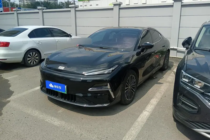 Galaxy Xingyao 8 PHEV, 2025