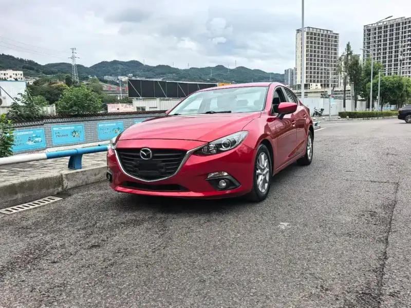 Mazda 3 Axela, 2016
