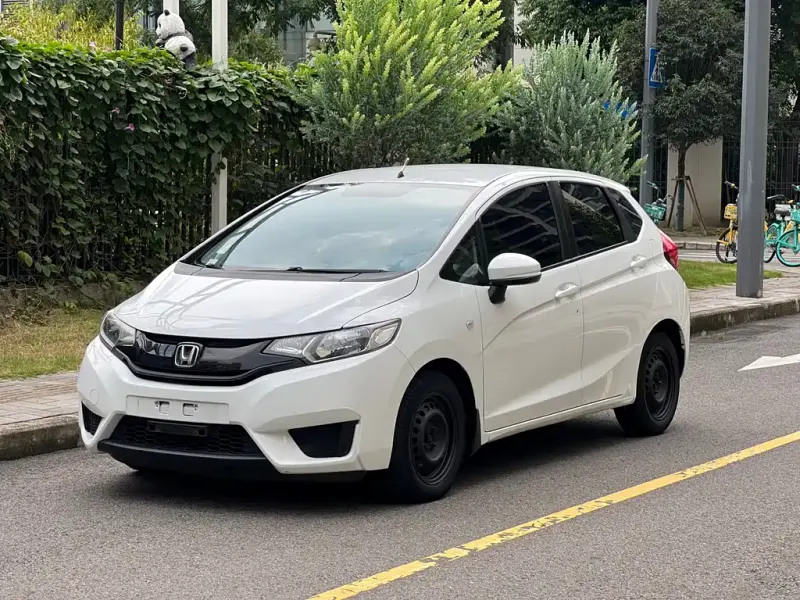 Honda Fit, 2015
