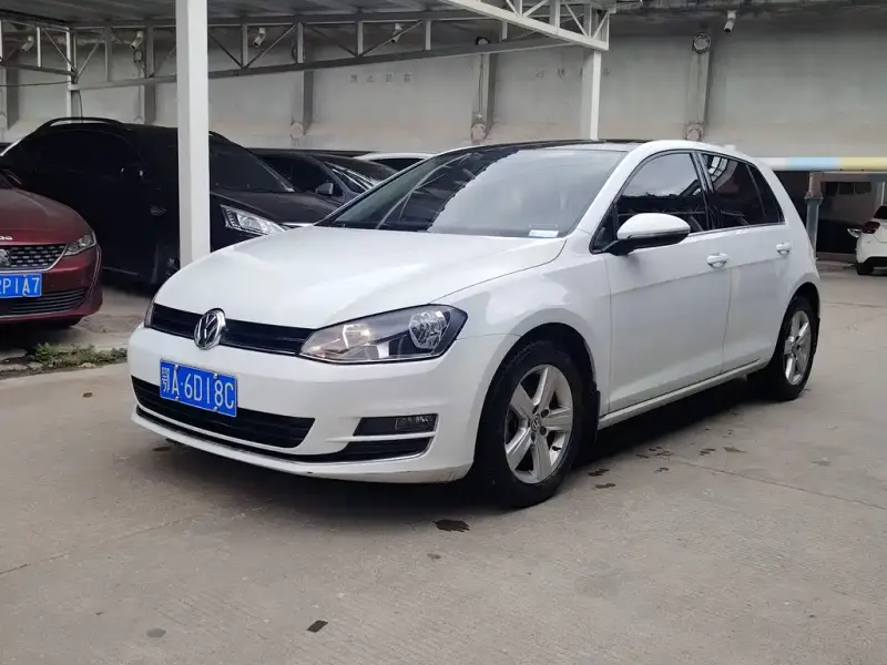 Volkswagen Golf, 2014