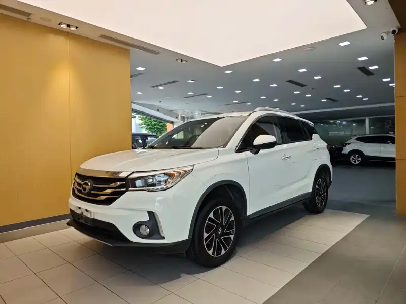 GAC Motor Trumpchi GS4, 2015