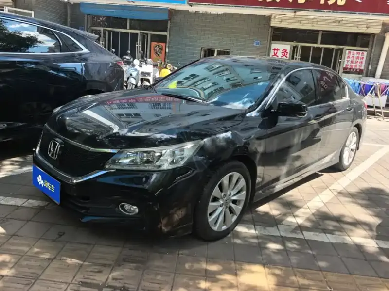 Honda Accord, 2016